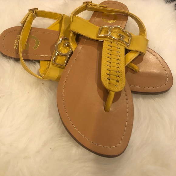 G by Guess Sandals - SOLD - Picture 3 of 3